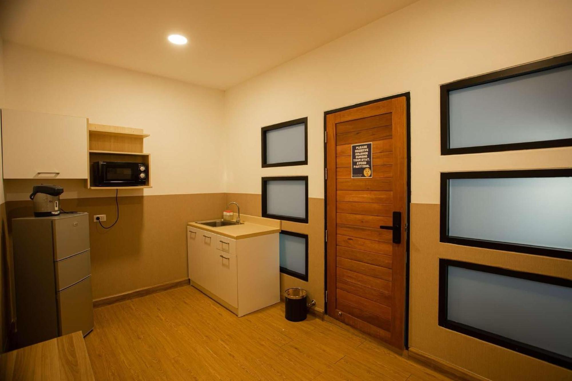 Dado9Home Bangkok Esterno foto